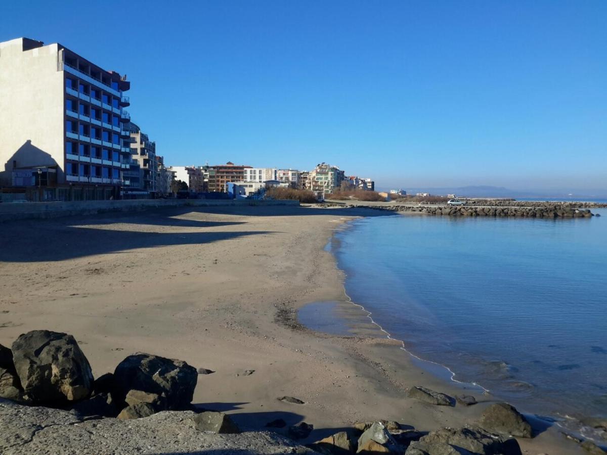 Айвазовский Парк Pomorie Eksteriør billede